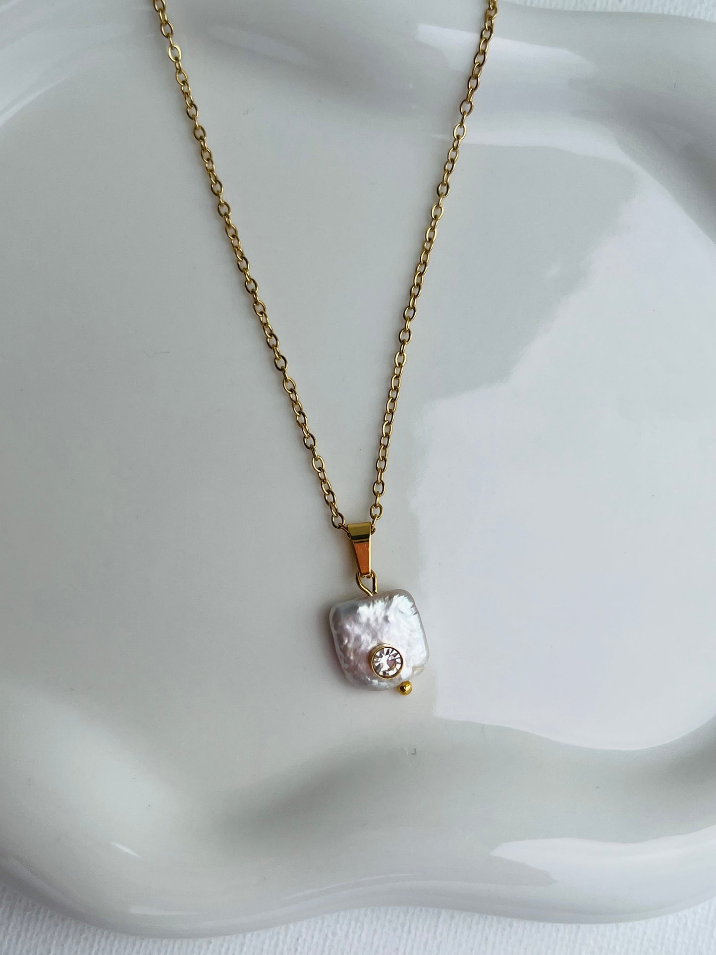 Square Zirconia Pearl set