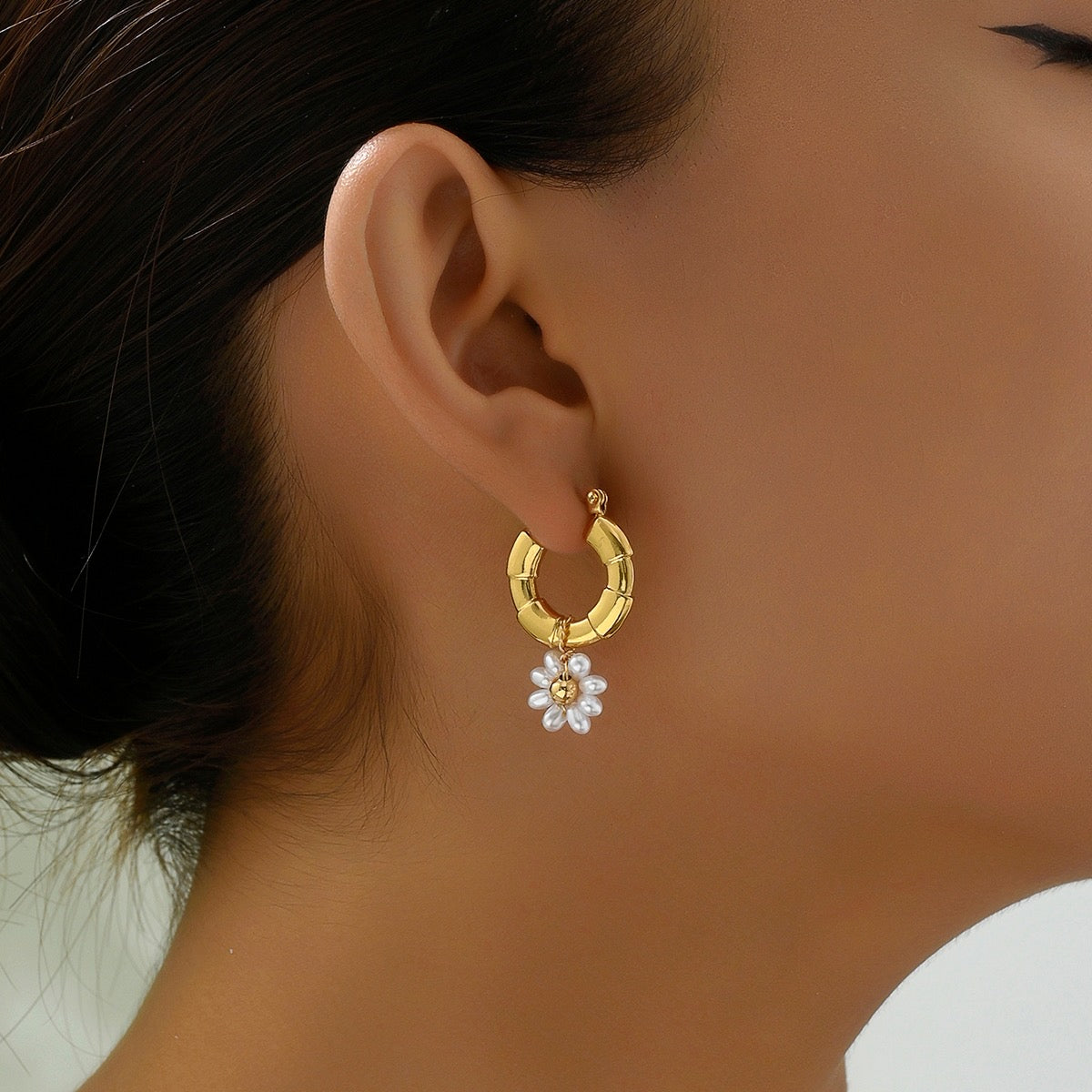 Daisy Flower Earrings