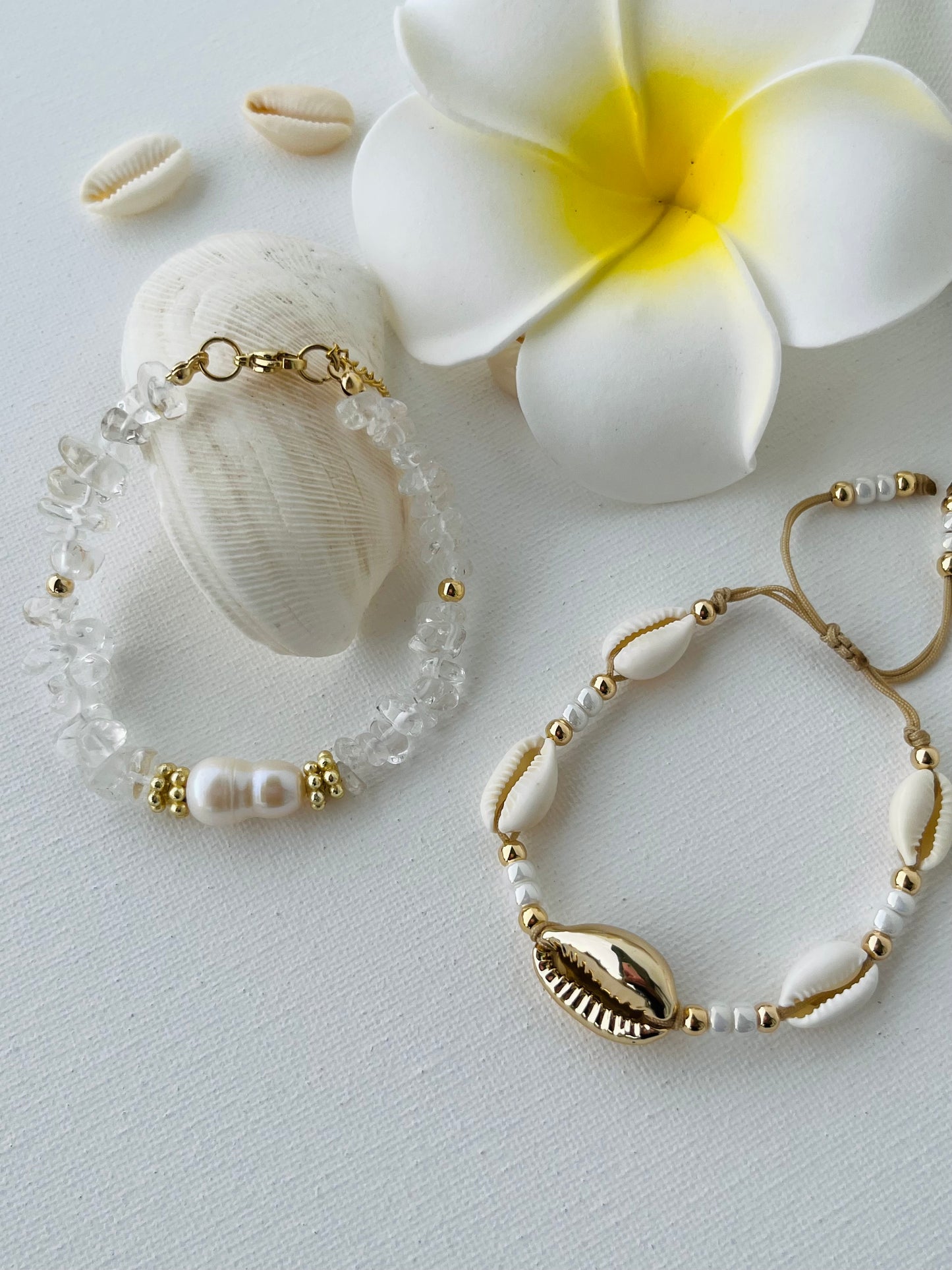 Gold Shell bracelet