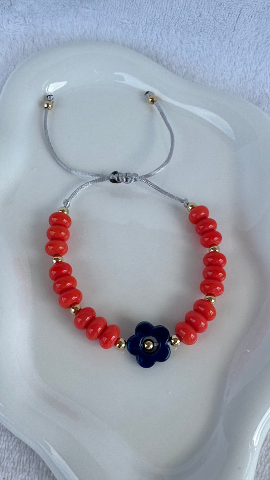 Crystal flower bracelet