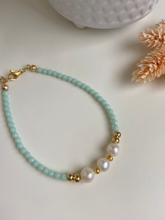 Blue pearl